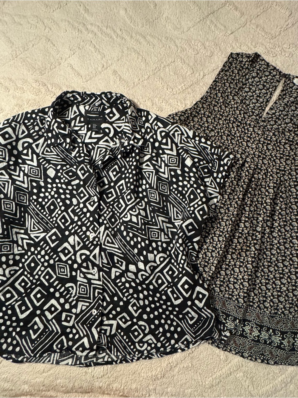 Black White Geometric Short-Sleeve Button Linen TAHARI Shirt BUNDLE w/ tank top